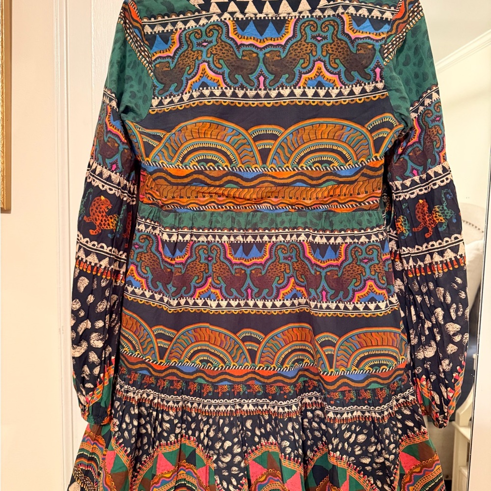 FARM Rio Multicolor Geometric V-Neck Dress - Picture 8 of 13